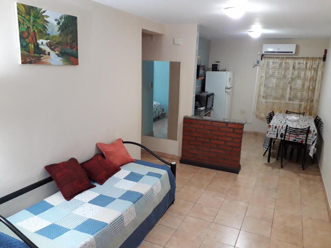 Appartement Departamento 48 à Puerto Iguazú Extérieur photo